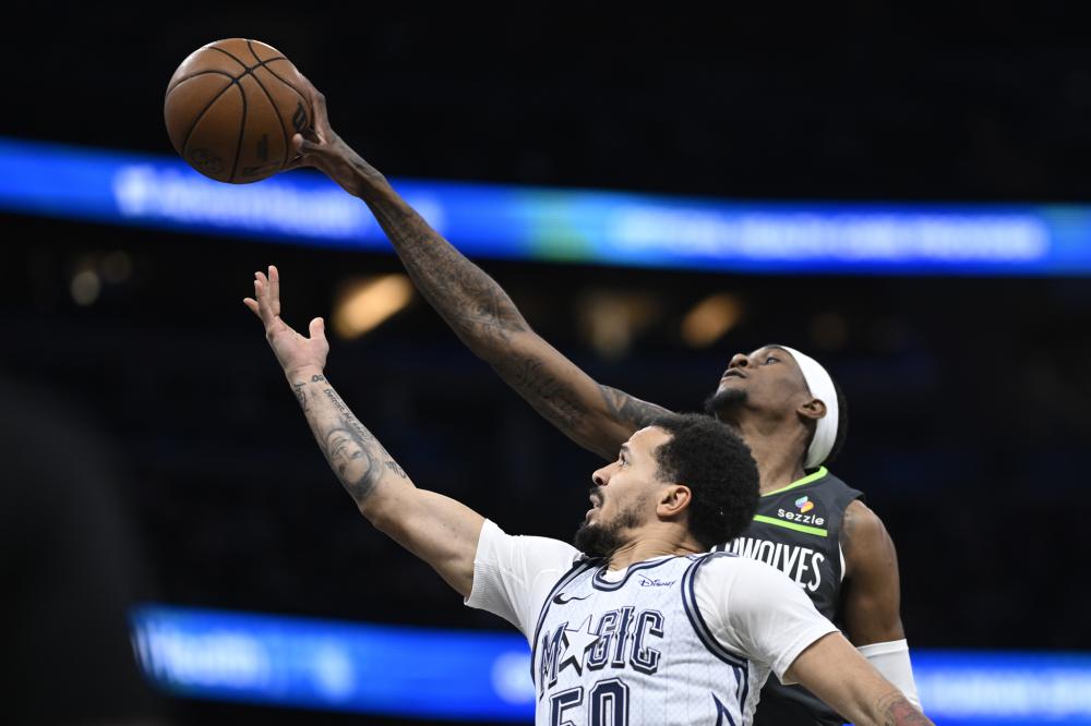 尽管比分落 尽管比分落