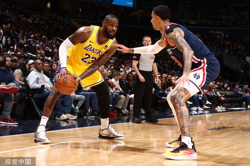 赛中成为球 赛中成为球