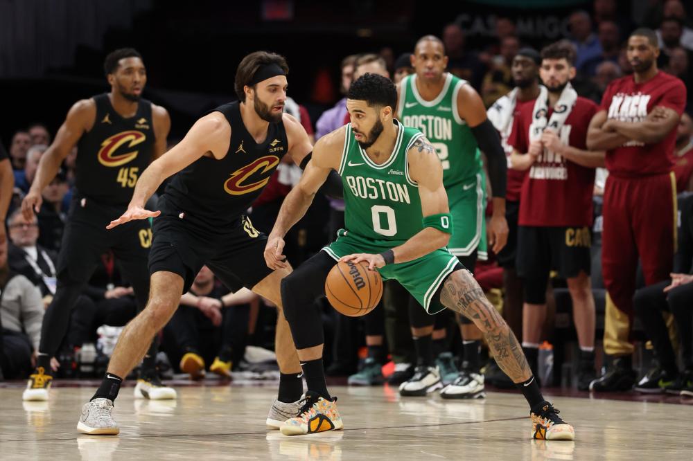 纪律争议的 纪律争议的