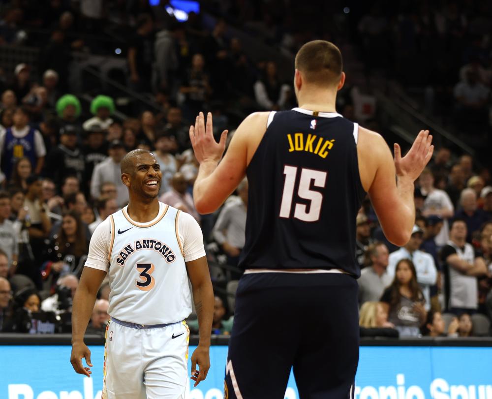 球员来说 球员来说